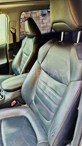 Toyota RAV4 2019, 75,000 km - 2.0 l - Bakı