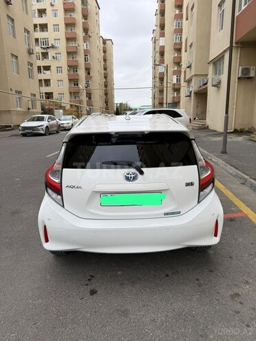 Toyota Aqua 2019, 86,000 km - 1.5 l - Bakı
