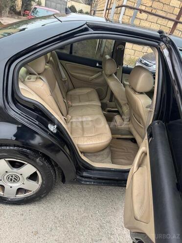 Volkswagen Jetta 2001, 345,000 km - 2.0 l - Bakı