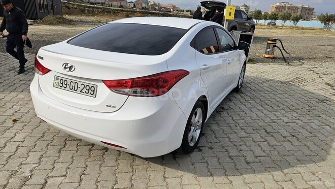Hyundai Elantra 2013, 174,068 km - 1.8 l - Bakı