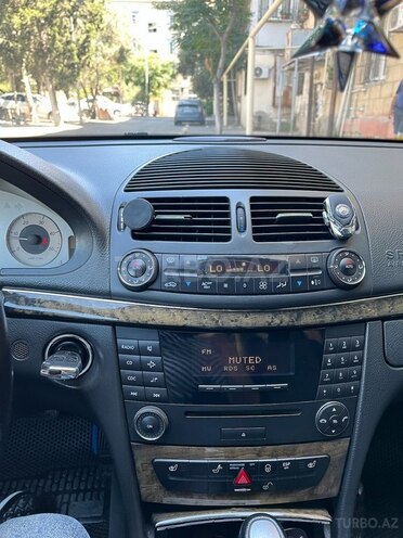 Mercedes E 220 2003, 425,380 km - 2.2 l - Bakı