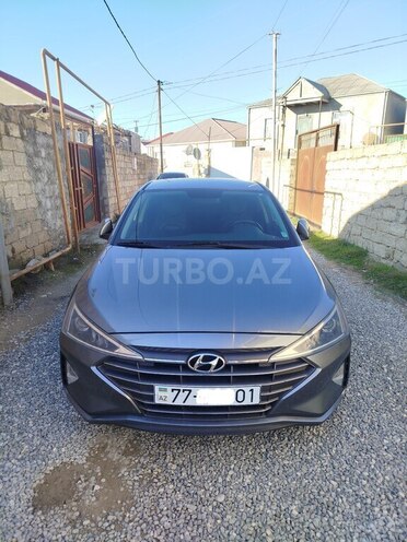 Hyundai Elantra 2018, 58,000 km - 2.0 l - Bakı