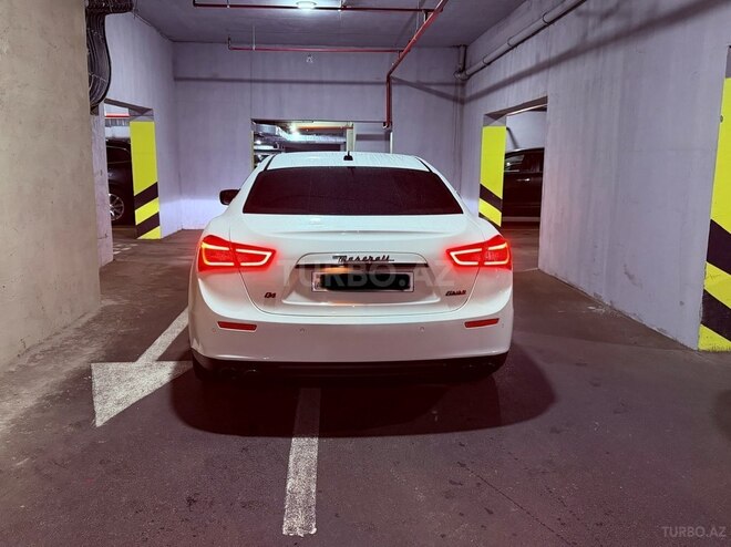 Maserati Ghibli 2015, 125,000 km - 3.0 l - Bakı