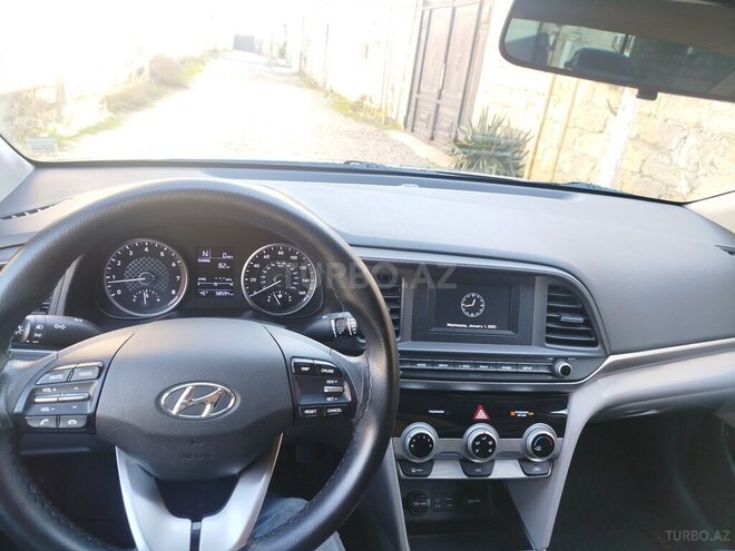 Hyundai Elantra 2018, 58,000 km - 2.0 l - Bakı