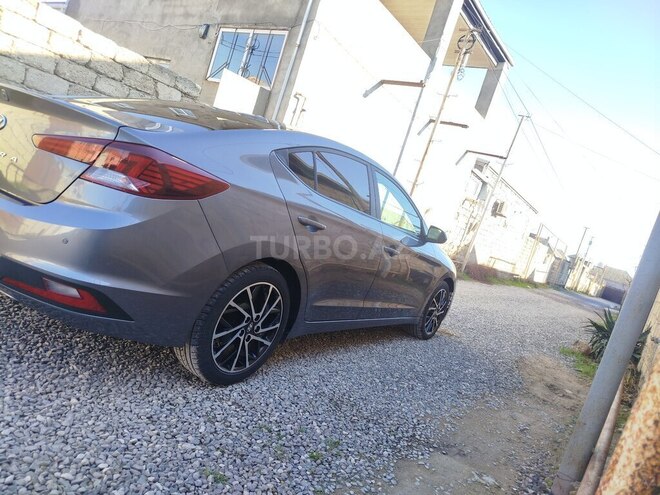 Hyundai Elantra 2018, 58,000 km - 2.0 l - Bakı