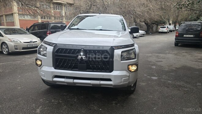 Mitsubishi L200 2024, 81,954 km - 2.4 л - Bakı