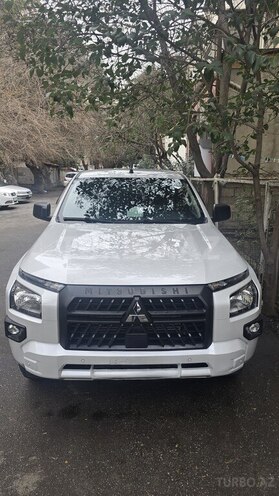 Mitsubishi L200 2024, 81,954 km - 2.4 л - Bakı