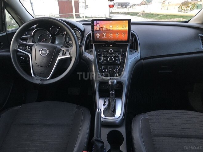 Opel Astra 2015, 173,000 km - 1.6 l - Bakı