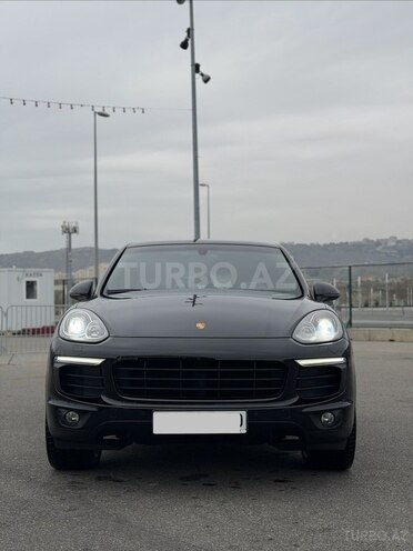 Porsche Cayenne S-1