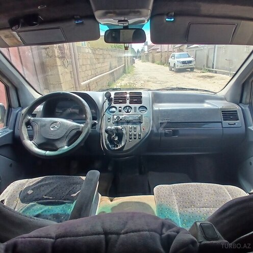 Mercedes Vito 112 CDI-3