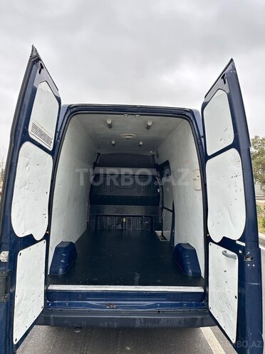 Ford Transit 2009, 270,000 km - 2.4 l - Bakı