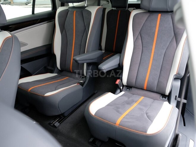 Volkswagen ID.6 Crozz 2022, 21,000 km - 0.0 l - Bakı