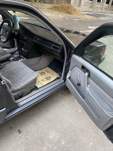 Mercedes 190 1991, 234,567 km - 2.0 l - Bakı