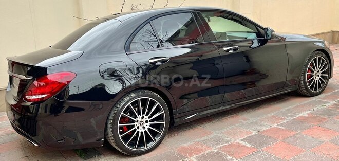 Mercedes C 300 2018, 128,000 km - 2.0 l - Bakı