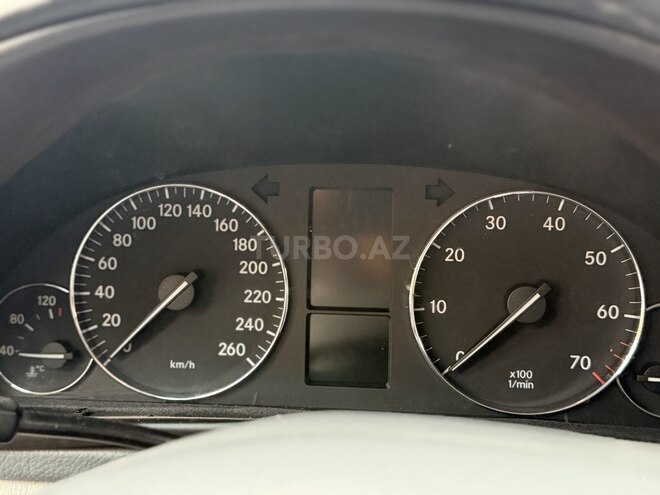 Mercedes C 200 2002, 350,000 km - 2.0 л - Bakı