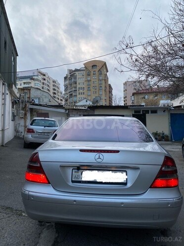 Mercedes E 220 2006, 377,000 km - 2.2 l - Bakı