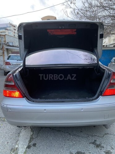 Mercedes E 220 2006, 377,000 km - 2.2 l - Bakı
