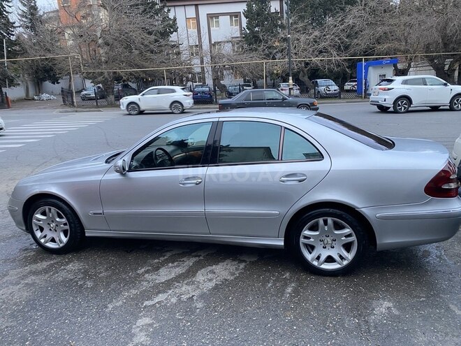 Mercedes E 220 2006, 377,000 km - 2.2 l - Bakı