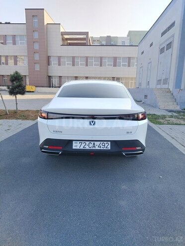 Changan Eado-8