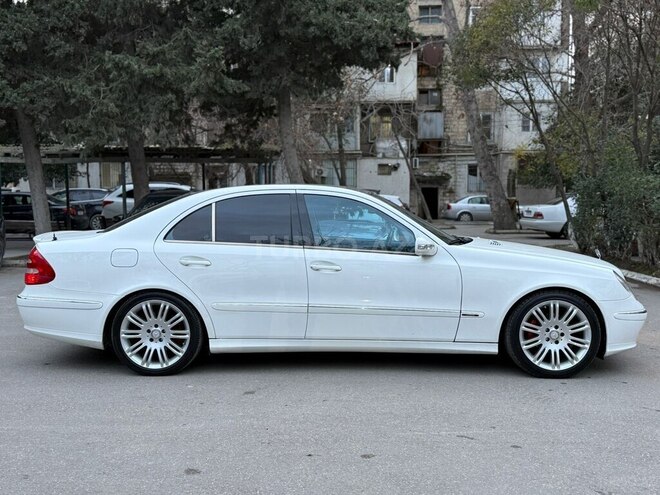 Mercedes E 320 2004, 290,000 km - 3.2 l - Bakı