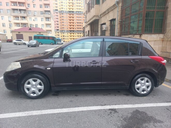 Nissan Tiida 2011, 81,000 km - 1.6 л - Bakı