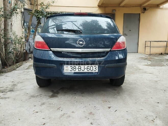 Opel Astra 2006, 290,000 km - 1.4 l - Bakı