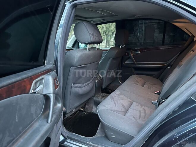 Mercedes E 240 1999, 275,000 km - 2.4 l - Sumqayıt