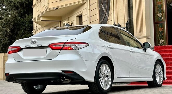 Toyota Camry 2019, 132,500 km - 2.5 л - Bakı