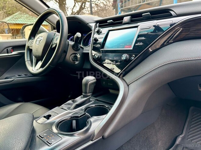 Toyota Camry 2019, 132,500 km - 2.5 л - Bakı