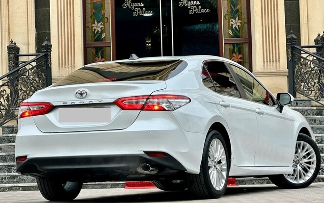 Toyota Camry 2019, 132,500 km - 2.5 л - Bakı