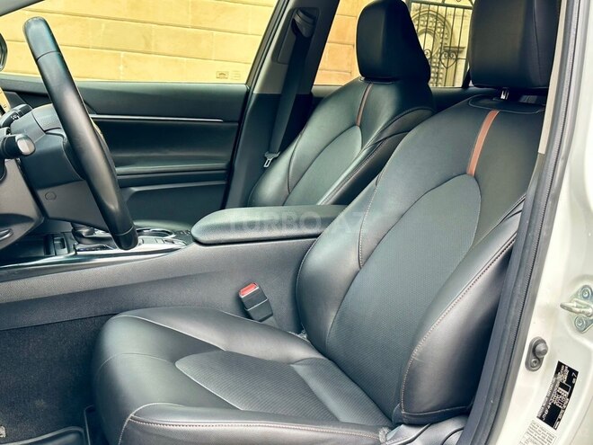 Toyota Camry 2019, 132,500 km - 2.5 л - Bakı