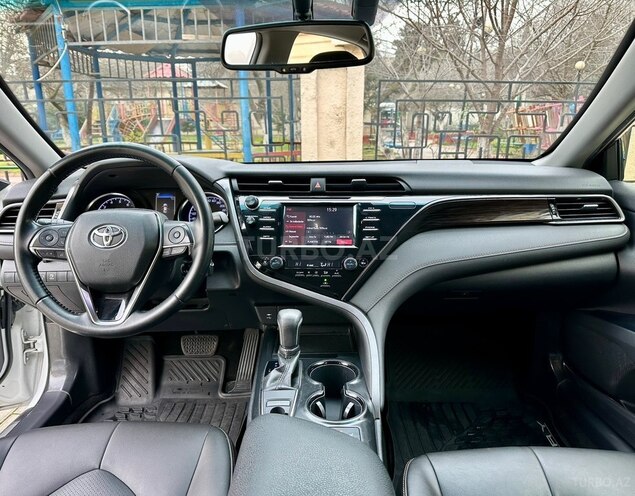 Toyota Camry 2019, 132,500 km - 2.5 л - Bakı
