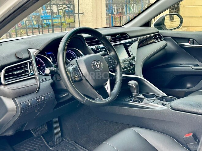 Toyota Camry 2019, 132,500 km - 2.5 л - Bakı