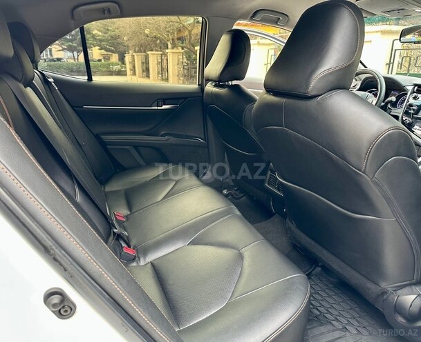 Toyota Camry 2019, 132,500 km - 2.5 л - Bakı