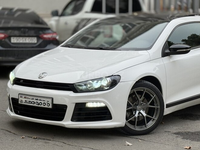 Volkswagen Scirocco R-4