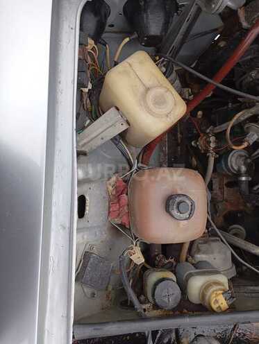 LADA (VAZ) 2106 2003, 180,500 km - 1.6 l - Salyan