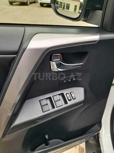 Toyota RAV4 2018, 56,000 km - 2.0 l - Bakı