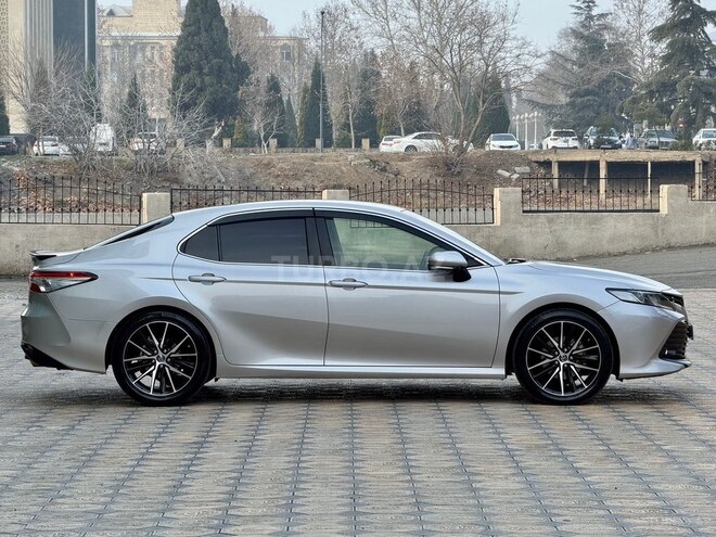 Toyota Camry 2018, 138,000 km - 2.5 л - Gəncə