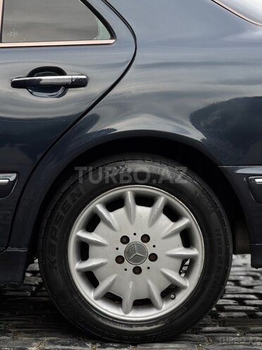 Mercedes E 270 2000, 478,550 km - 2.7 l - Bakı