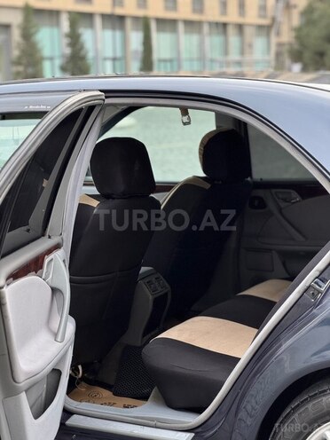 Mercedes E 270 2000, 478,550 km - 2.7 l - Bakı