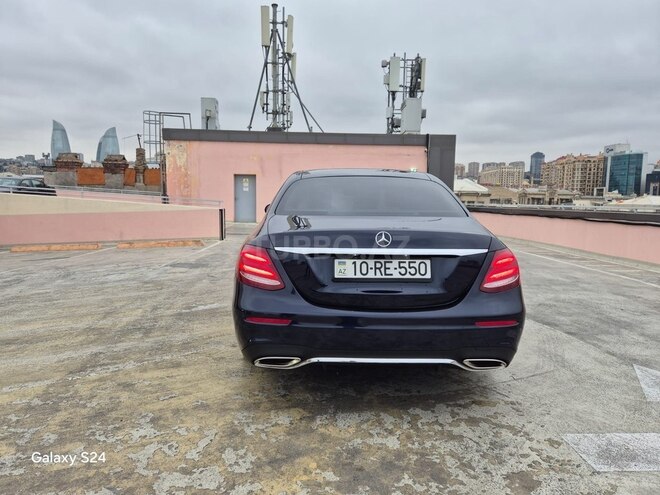 Mercedes E 450 4MATIC-4