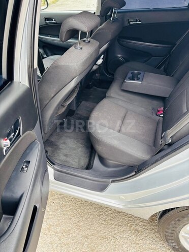 Hyundai i30 2010, 357,000 km - 1.6 л - Bakı