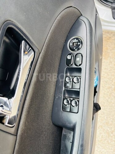 Hyundai i30 2010, 357,000 km - 1.6 л - Bakı
