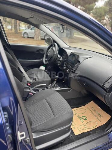 Hyundai i30 2009, 223,000 km - 1.4 л - Bakı