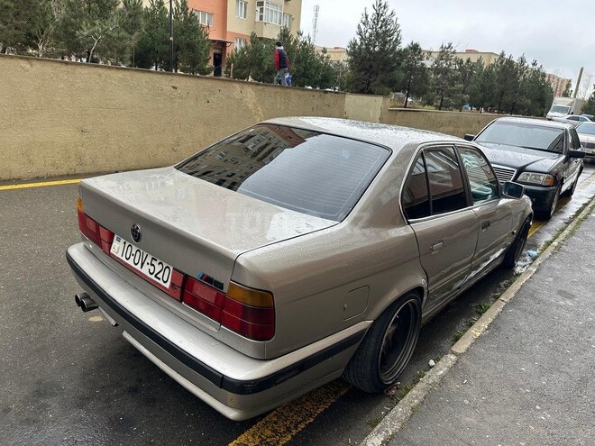BMW 525 1992, 340,000 km - 2.5 l - Bakı