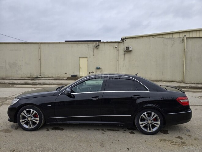 Mercedes E 220 2010, 317,000 km - 2.1 л - Bakı