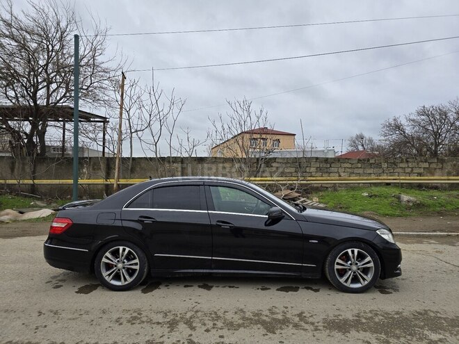 Mercedes E 220 2010, 317,000 km - 2.1 л - Bakı