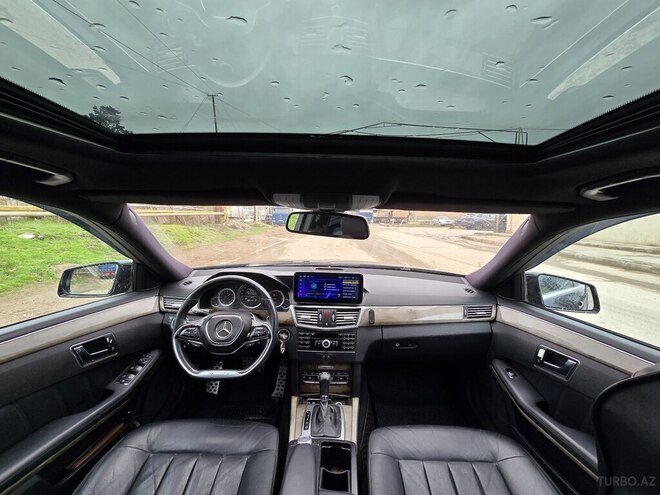 Mercedes E 220 2010, 317,000 km - 2.1 л - Bakı