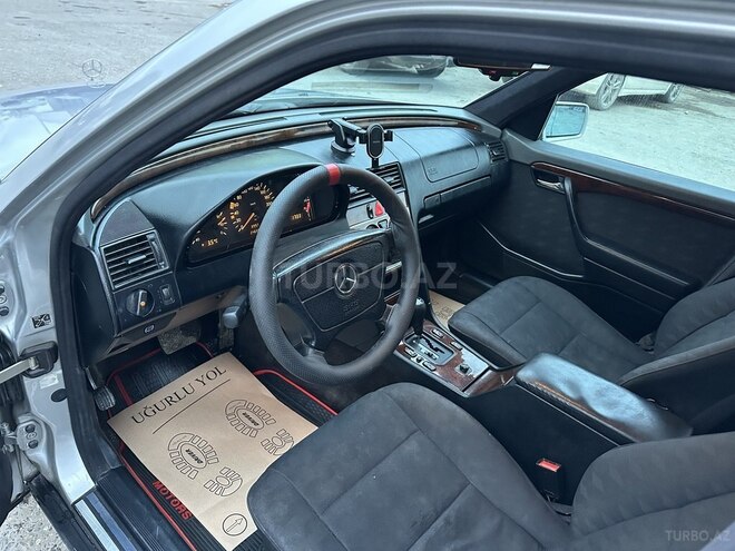 Mercedes C 200 1995, 246,521 km - 2.0 l - Bakı