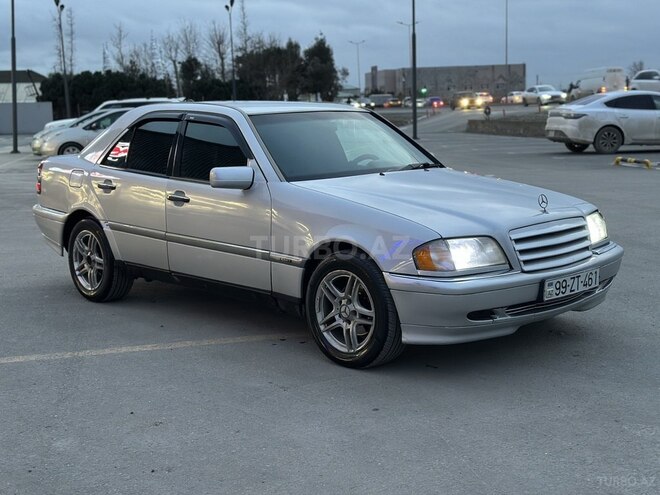 Mercedes C 200 1995, 246,521 km - 2.0 l - Bakı